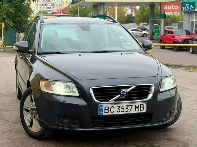 Сірий Вольво V50, об'ємом двигуна 1.6 л та пробігом 302 тис. км за 5500 $, фото 56 на Automoto.ua