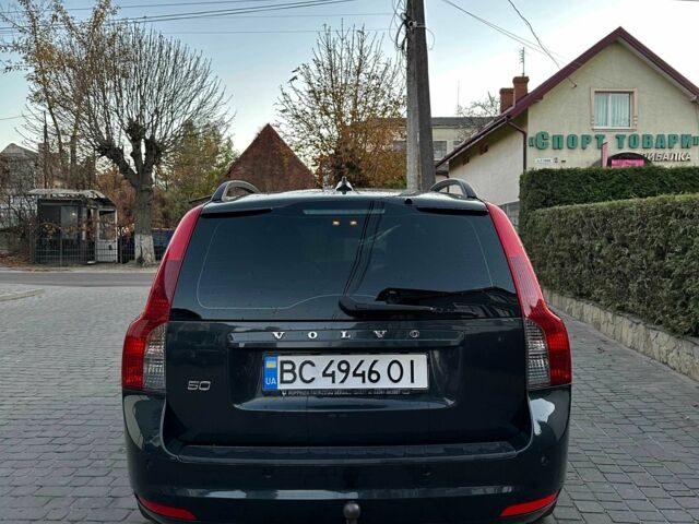 Вольво В50 2010 в Жовкве на Automoto.ua Серый Вольво В50, объемом двигателя 1.6 л и пробегом 242 тыс. км за 7500 $, фото 6 на Automoto.ua