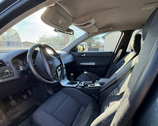 Сірий Вольво V50, об'ємом двигуна 1.6 л та пробігом 292 тис. км за 5999 $, фото 10 на Automoto.ua