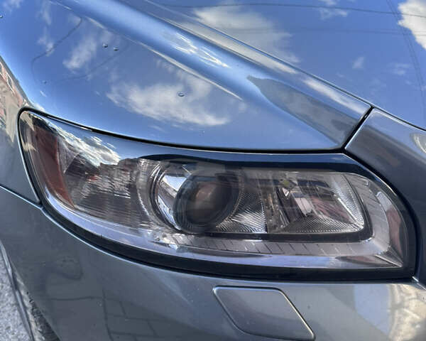 Сірий Вольво V50, об'ємом двигуна 1.6 л та пробігом 276 тис. км за 6750 $, фото 8 на Automoto.ua