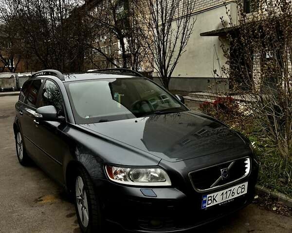 Сірий Вольво V50, об'ємом двигуна 1.6 л та пробігом 251 тис. км за 6799 $, фото 7 на Automoto.ua