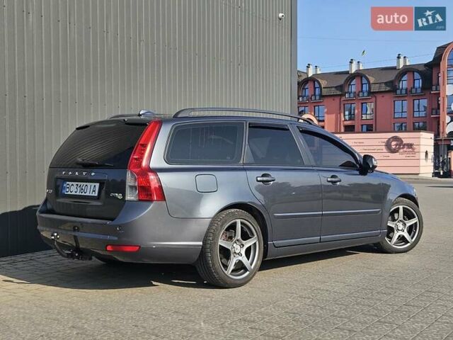 Сірий Вольво V50, об'ємом двигуна 1.6 л та пробігом 240 тис. км за 8300 $, фото 14 на Automoto.ua