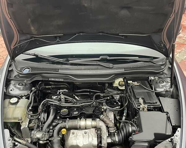 Серый Вольво В50, объемом двигателя 1.6 л и пробегом 219 тыс. км за 6650 $, фото 20 на Automoto.ua