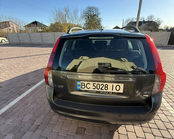 Сірий Вольво V50, об'ємом двигуна 1.6 л та пробігом 292 тис. км за 5999 $, фото 5 на Automoto.ua