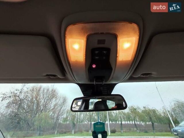 Сірий Вольво V50, об'ємом двигуна 1.6 л та пробігом 303 тис. км за 7399 $, фото 52 на Automoto.ua