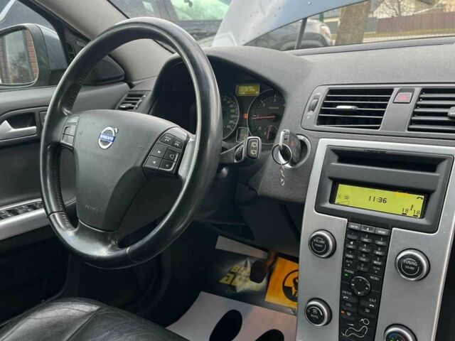 Серый Вольво В50, объемом двигателя 1.6 л и пробегом 222 тыс. км за 7600 $, фото 16 на Automoto.ua