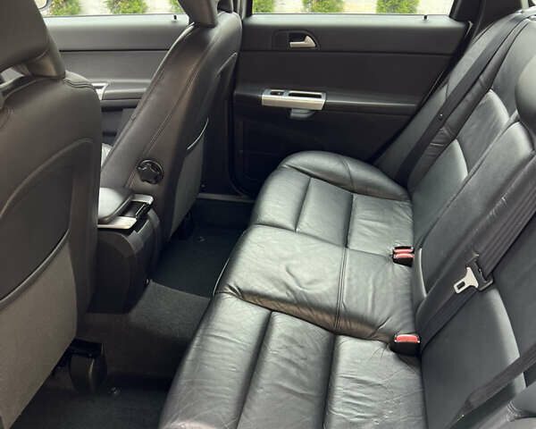 Вольво В50 2010 в Ковель на Automoto.ua Серый Вольво В50, объемом двигателя 1.56 л и пробегом 269 тыс. км за 8500 $, фото 11 на Automoto.ua