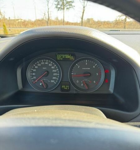 Сірий Вольво V50, об'ємом двигуна 1.56 л та пробігом 305 тис. км за 6500 $, фото 14 на Automoto.ua