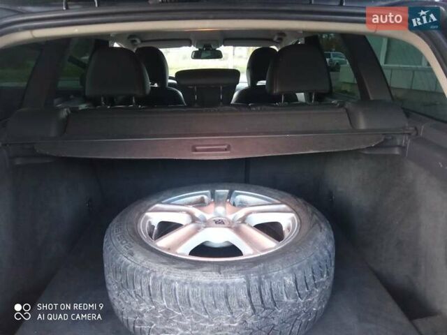 Вольво В50 2010 в Самборе на Automoto.ua Серый Вольво В50, объемом двигателя 1.6 л и пробегом 251 тыс. км за 7200 $, фото 17 на Automoto.ua