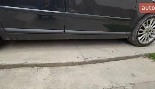 Сірий Вольво V50, об'ємом двигуна 1.6 л та пробігом 215 тис. км за 7900 $, фото 2 на Automoto.ua