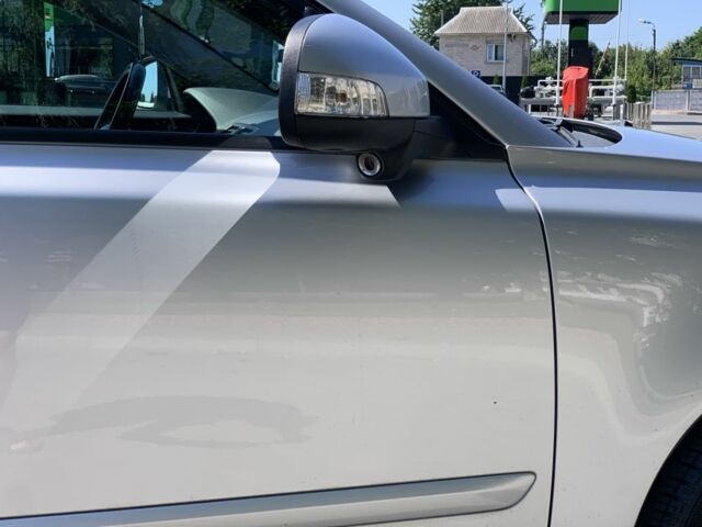 Сірий Вольво V50, об'ємом двигуна 1.6 л та пробігом 263 тис. км за 7500 $, фото 7 на Automoto.ua