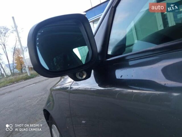 Вольво В50 2010 в Самборе на Automoto.ua Серый Вольво В50, объемом двигателя 1.6 л и пробегом 251 тыс. км за 7200 $, фото 7 на Automoto.ua