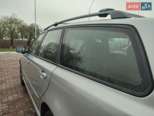 Сірий Вольво V50, об'ємом двигуна 1.6 л та пробігом 303 тис. км за 7399 $, фото 13 на Automoto.ua