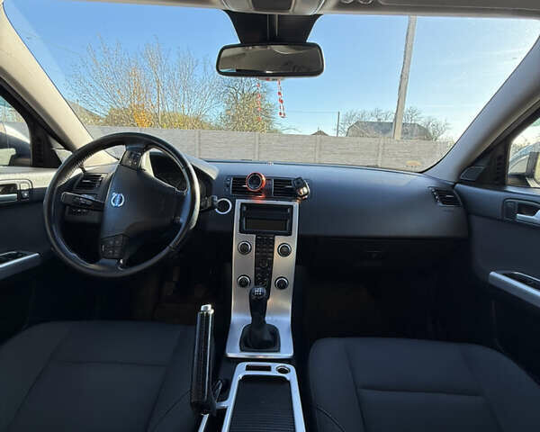 Сірий Вольво V50, об'ємом двигуна 1.6 л та пробігом 292 тис. км за 5999 $, фото 14 на Automoto.ua