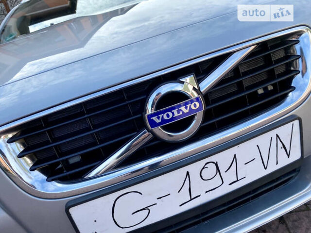 Сірий Вольво V50, об'ємом двигуна 1.6 л та пробігом 212 тис. км за 7850 $, фото 13 на Automoto.ua