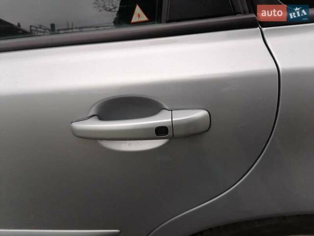 Серый Вольво В50, объемом двигателя 1.56 л и пробегом 224 тыс. км за 9699 $, фото 52 на Automoto.ua