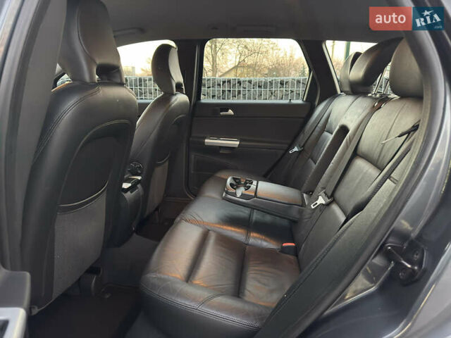 Серый Вольво В50, объемом двигателя 1.6 л и пробегом 218 тыс. км за 8500 $, фото 114 на Automoto.ua