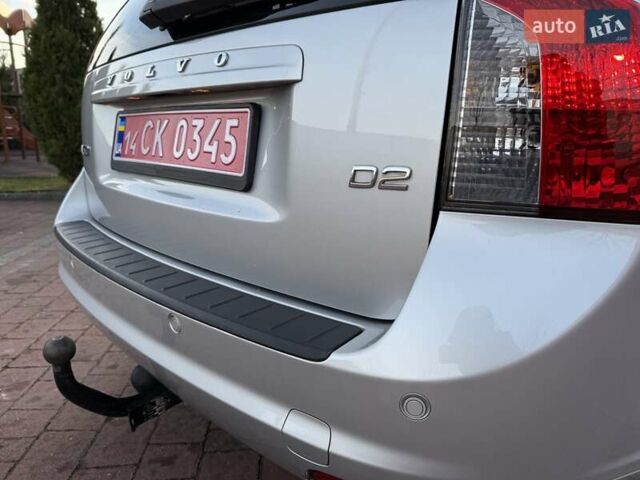Серый Вольво В50, объемом двигателя 1.6 л и пробегом 229 тыс. км за 7950 $, фото 51 на Automoto.ua