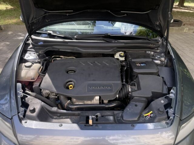 Сірий Вольво V50, об'ємом двигуна 1.6 л та пробігом 294 тис. км за 8300 $, фото 5 на Automoto.ua