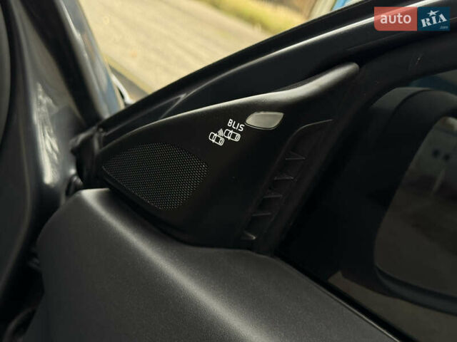 Серый Вольво В50, объемом двигателя 1.6 л и пробегом 240 тыс. км за 7999 $, фото 70 на Automoto.ua