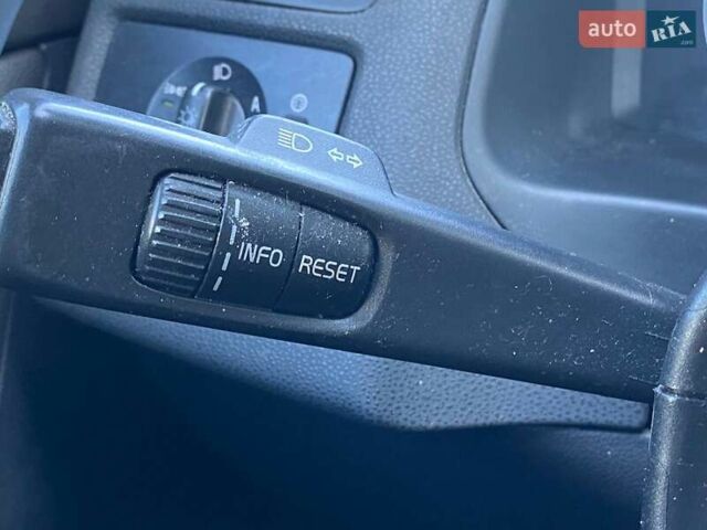 Серый Вольво В50, объемом двигателя 1.56 л и пробегом 224 тыс. км за 6990 $, фото 22 на Automoto.ua