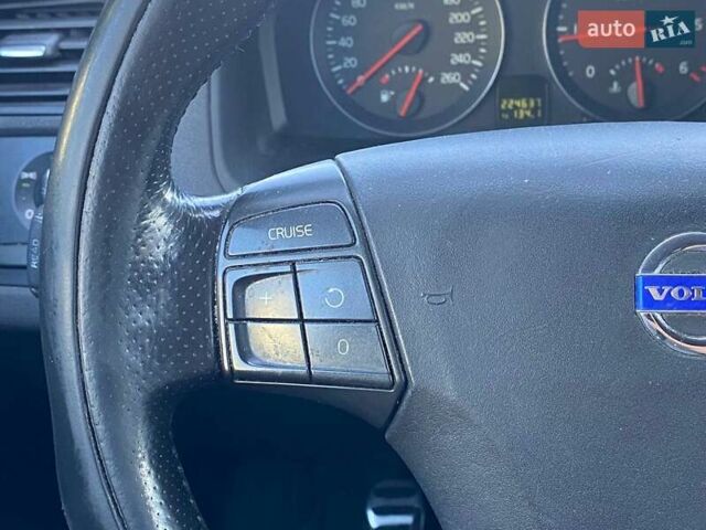 Серый Вольво В50, объемом двигателя 1.56 л и пробегом 224 тыс. км за 6990 $, фото 20 на Automoto.ua