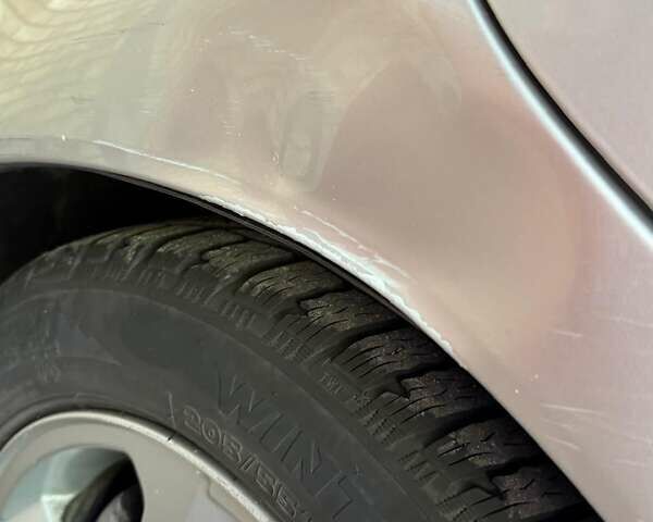 Серый Вольво В50, объемом двигателя 1.56 л и пробегом 282 тыс. км за 6500 $, фото 3 на Automoto.ua