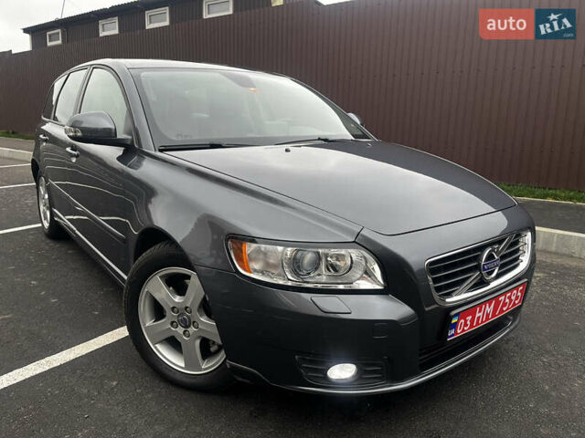 Серый Вольво В50, объемом двигателя 2 л и пробегом 205 тыс. км за 9200 $, фото 29 на Automoto.ua