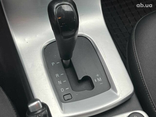 Сірий Вольво V50, об'ємом двигуна 2 л та пробігом 240 тис. км за 9690 $, фото 23 на Automoto.ua