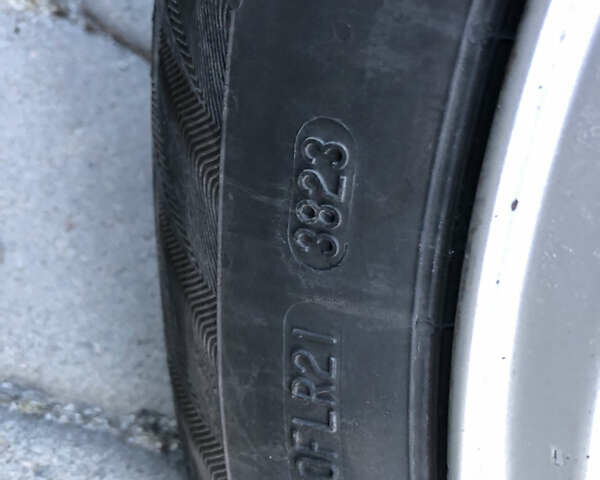 Сірий Вольво V50, об'ємом двигуна 1.6 л та пробігом 300 тис. км за 8500 $, фото 21 на Automoto.ua