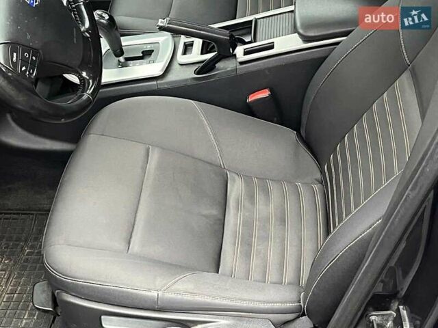 Серый Вольво В50, объемом двигателя 2 л и пробегом 240 тыс. км за 9690 $, фото 16 на Automoto.ua