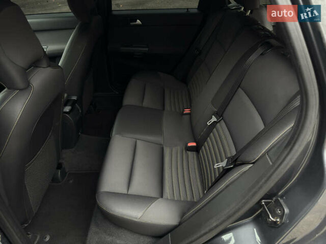 Серый Вольво В50, объемом двигателя 1.6 л и пробегом 240 тыс. км за 7999 $, фото 66 на Automoto.ua