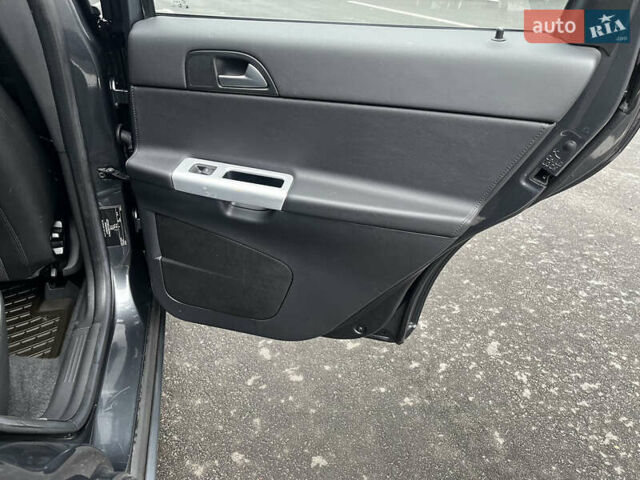 Серый Вольво В50, объемом двигателя 2 л и пробегом 205 тыс. км за 9200 $, фото 76 на Automoto.ua