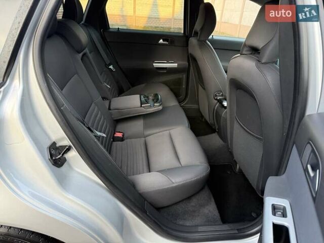 Серый Вольво В50, объемом двигателя 1.6 л и пробегом 229 тыс. км за 7950 $, фото 113 на Automoto.ua