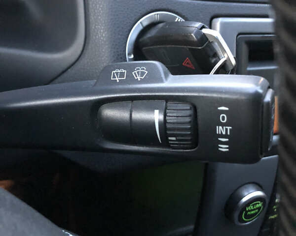 Сірий Вольво V50, об'ємом двигуна 1.6 л та пробігом 300 тис. км за 8500 $, фото 23 на Automoto.ua