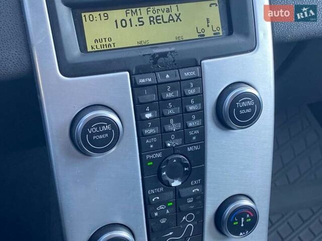 Серый Вольво В50, объемом двигателя 1.56 л и пробегом 224 тыс. км за 6990 $, фото 16 на Automoto.ua