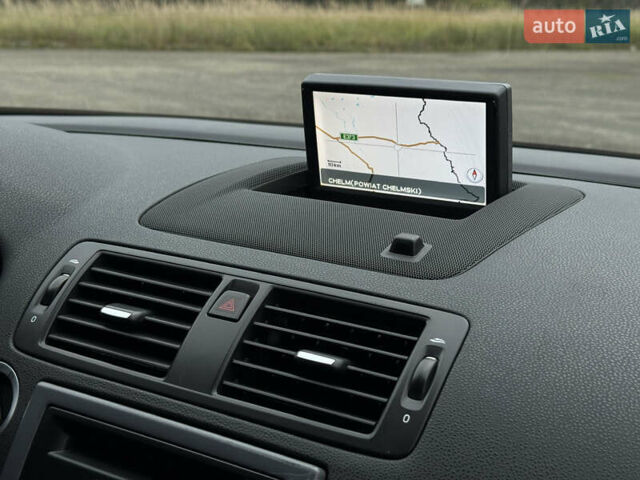 Серый Вольво В50, объемом двигателя 1.6 л и пробегом 240 тыс. км за 7999 $, фото 77 на Automoto.ua