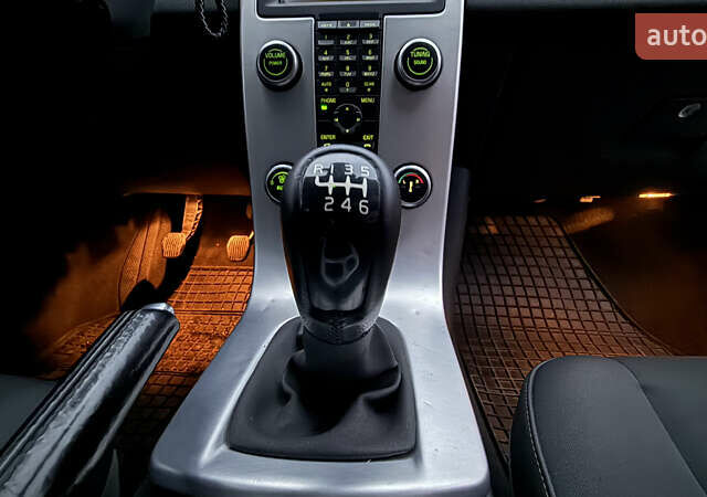 Сірий Вольво V50, об'ємом двигуна 1.56 л та пробігом 240 тис. км за 7900 $, фото 27 на Automoto.ua