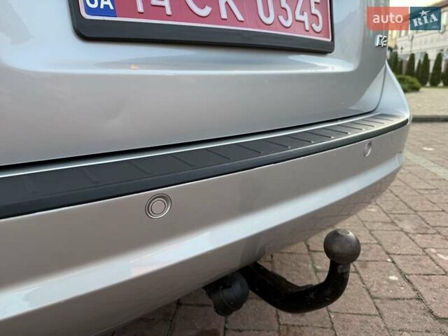 Серый Вольво В50, объемом двигателя 1.6 л и пробегом 229 тыс. км за 7950 $, фото 39 на Automoto.ua
