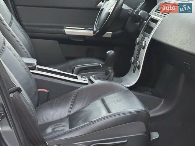 Серый Вольво В50, объемом двигателя 1.6 л и пробегом 218 тыс. км за 8500 $, фото 77 на Automoto.ua