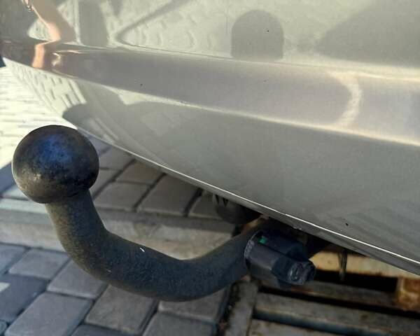 Серый Вольво В50, объемом двигателя 1.56 л и пробегом 282 тыс. км за 6500 $, фото 10 на Automoto.ua