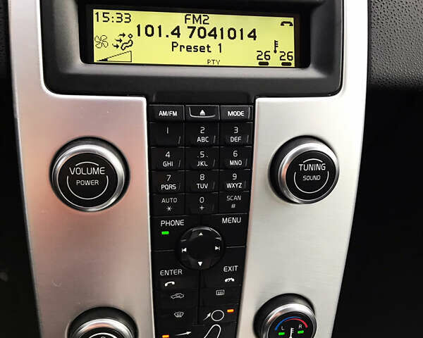 Серый Вольво В50, объемом двигателя 1.6 л и пробегом 160 тыс. км за 8799 $, фото 91 на Automoto.ua