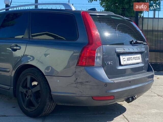 Серый Вольво В50, объемом двигателя 1.56 л и пробегом 224 тыс. км за 6990 $, фото 7 на Automoto.ua