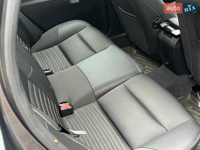 Серый Вольво В50, объемом двигателя 2 л и пробегом 240 тыс. км за 9690 $, фото 29 на Automoto.ua
