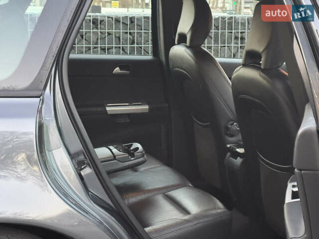 Серый Вольво В50, объемом двигателя 1.6 л и пробегом 218 тыс. км за 8500 $, фото 89 на Automoto.ua