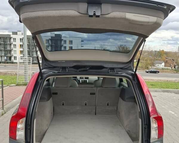 Сірий Вольво V50, об'ємом двигуна 1.56 л та пробігом 277 тис. км за 8699 $, фото 16 на Automoto.ua