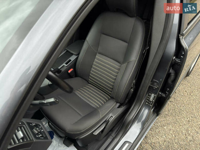 Серый Вольво В50, объемом двигателя 1.6 л и пробегом 240 тыс. км за 7999 $, фото 53 на Automoto.ua