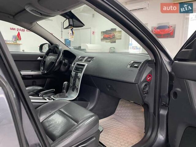 Серый Вольво В50, объемом двигателя 1.56 л и пробегом 227 тыс. км за 6690 $, фото 22 на Automoto.ua