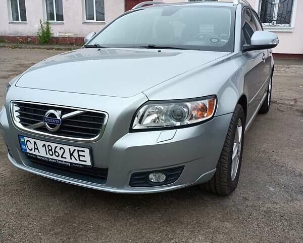 Серый Вольво В50, объемом двигателя 1.6 л и пробегом 222 тыс. км за 8700 $, фото 37 на Automoto.ua