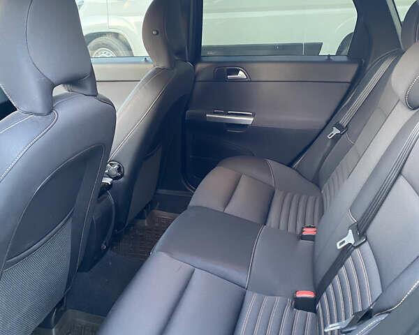 Серый Вольво В50, объемом двигателя 1.6 л и пробегом 234 тыс. км за 7400 $, фото 14 на Automoto.ua